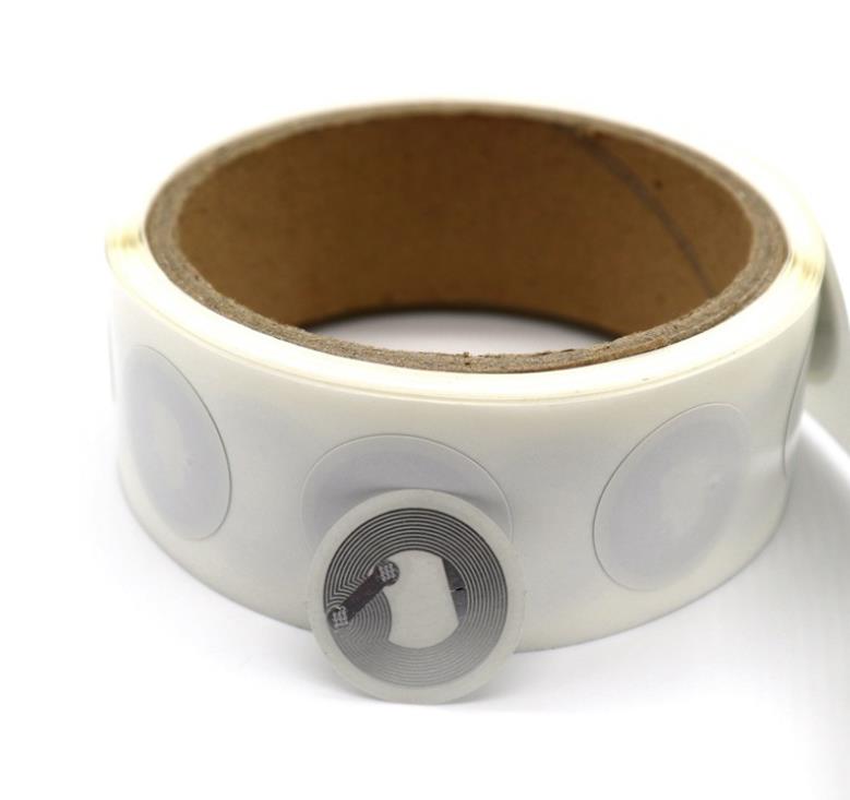 NFC標(biāo)簽NTAG215芯片大容量存儲碰碰貼智能營銷互動標(biāo)簽定制