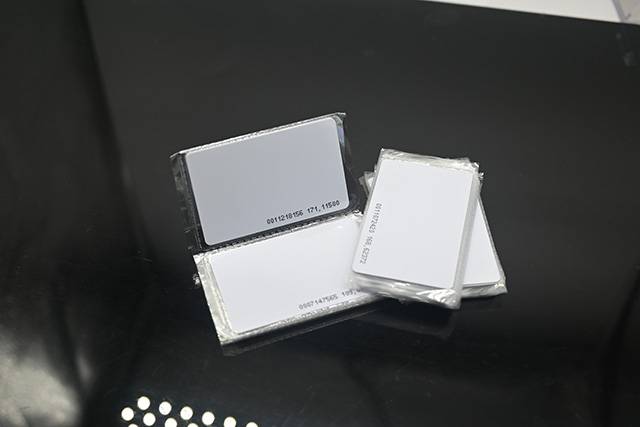 磁條可視卡簡介，磁條可視卡有什么特點(diǎn)和缺點(diǎn)