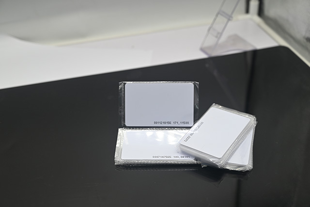 IC卡，ID卡，M1卡，射頻卡的區(qū)別是什么？